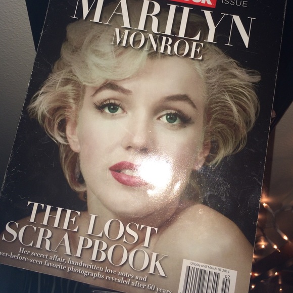 Magazine - Picture 1 of 2