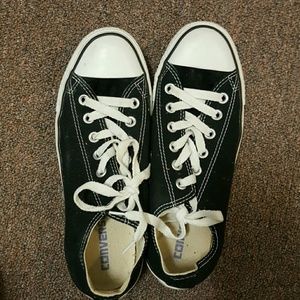 Converse Womens 8