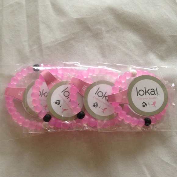 Pink lokai bracelt
