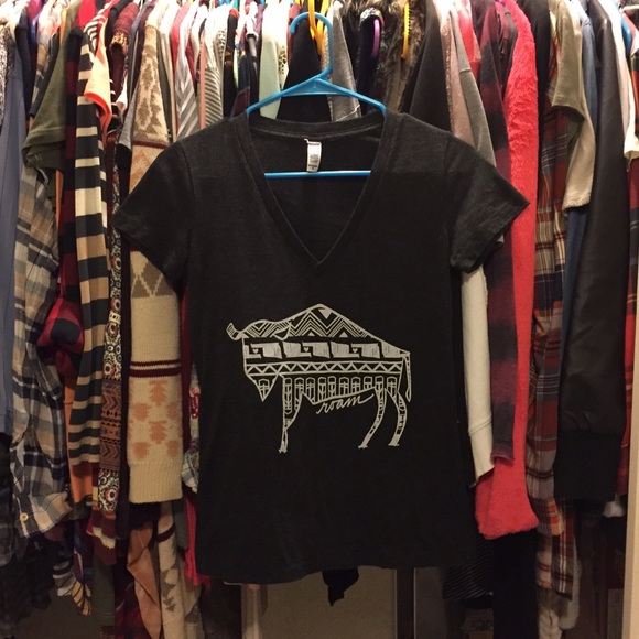 Buffalo "Roam" Tee
