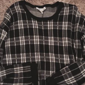 BCBG Maxazria Plaid Long Sleeve Sweater