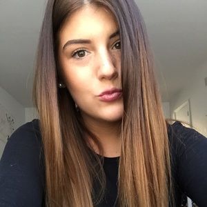 Meet your Posher, Abigail