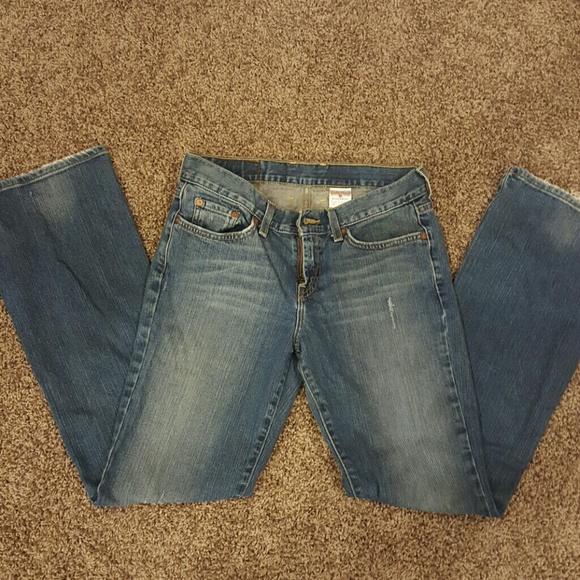 Lucky jeans