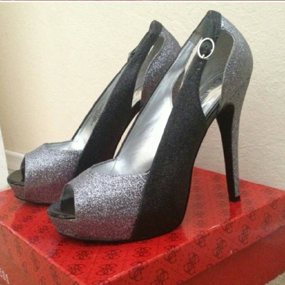 Guess black/Silver peep toe shoes