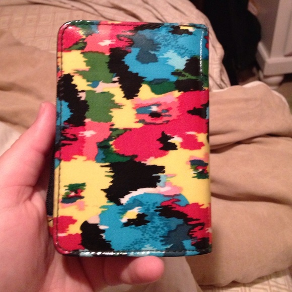 Wallet - Picture 2 of 4