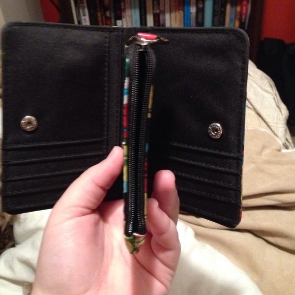 Wallet - Picture 3 of 4