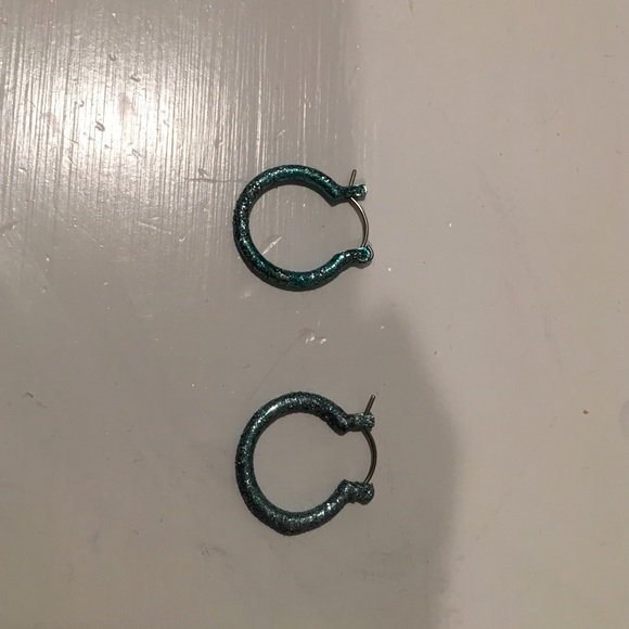 Blue sparkle earrings - Picture 1 of 2