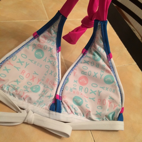 Roxy Bikini - Picture 4 of 4