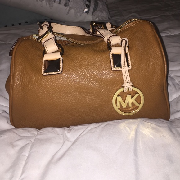 Small Michael kors purse