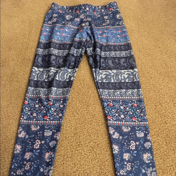 American Eagle leggings