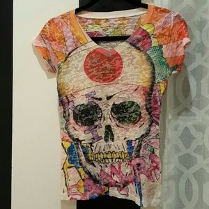 Vibrant Unique Women's graphic top
