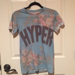 Urban Putfitters HYPER Tshirt