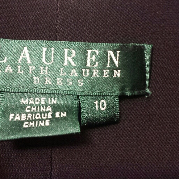 Dress - Picture 3 of 3