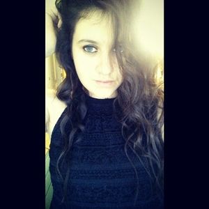 Meet your Posher, Christina