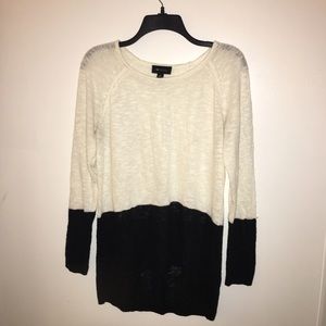 Black & White Sweater 💋