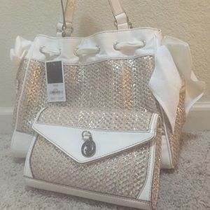 Juicy couture purse + makeup bag