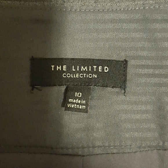 Grey Pencil Skirt - Picture 3 of 3