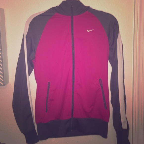 Gently used Nike sweater