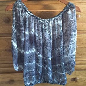 Black/grey/white patterned shirt