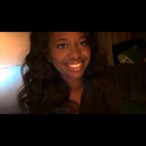 Meet your Posher, Jasmine