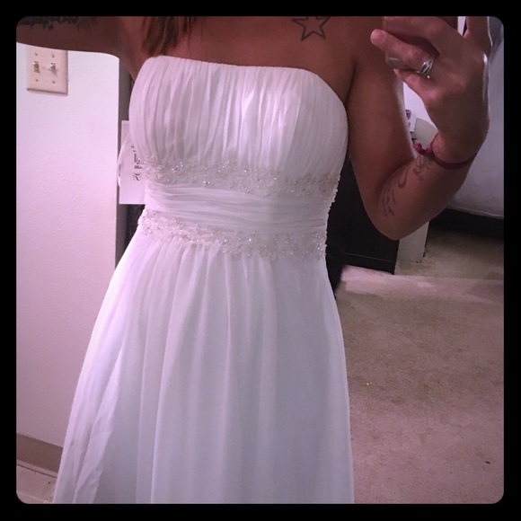 ◼️ Size 6 petite wedding dress gown - Picture 1 of 4