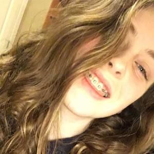 Meet your Posher, Addison