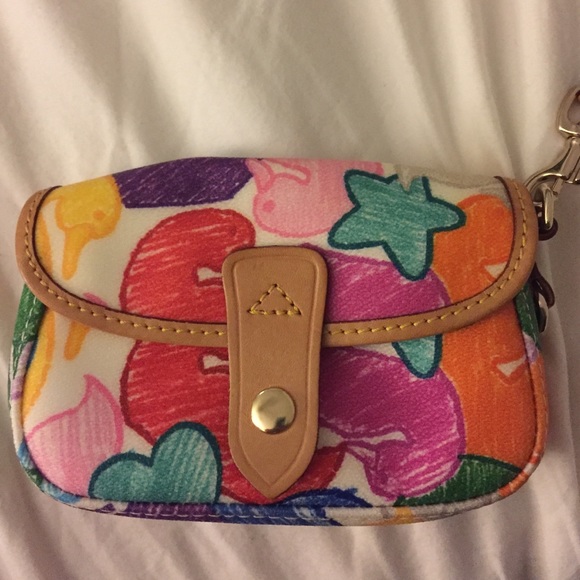 Dooney & Bourke clutch