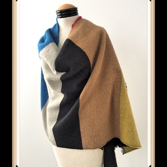 Target Color Block Blanket Wrap