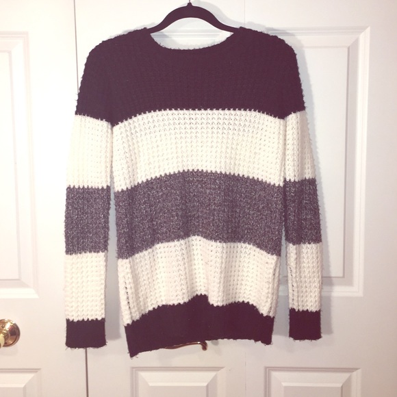 Forever 21 Sweaters - Sweater