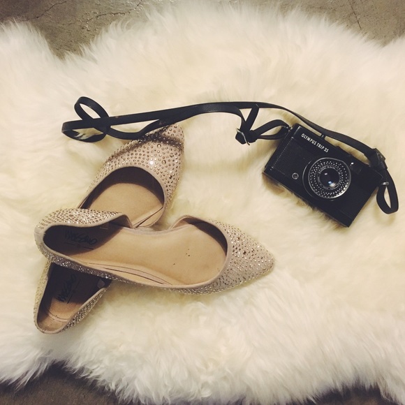 Sparkly Nude Flats
