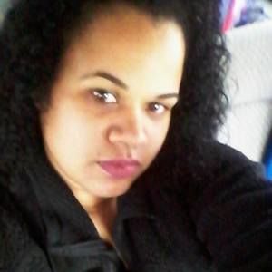 Meet your Posher, Chanel