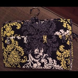 Vera Bradley Hanging Organizer