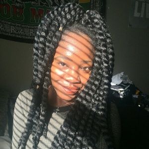 Meet your Posher, Candice