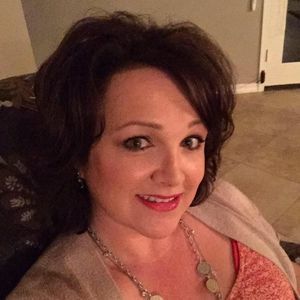 Meet your Posher, Dana