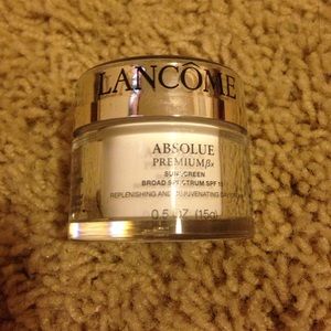 Lancome Sunscreen Broad Spectrum SPF 15