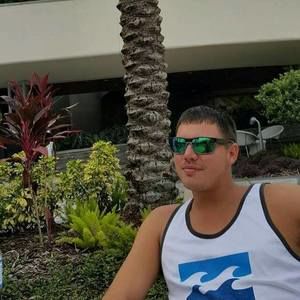 Meet your Posher, Tony