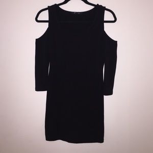 Black Off the Shoulder Bodycon Dress