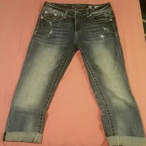 Miss me crops! Boyfriend fit!