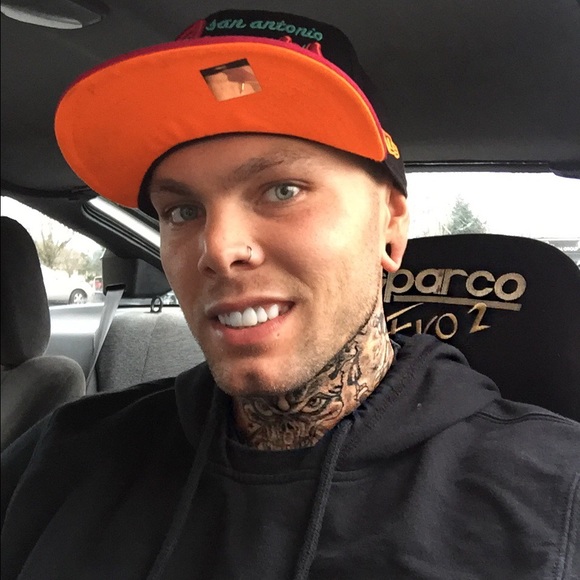 Meet your Posher, David - Picture 1 of 1