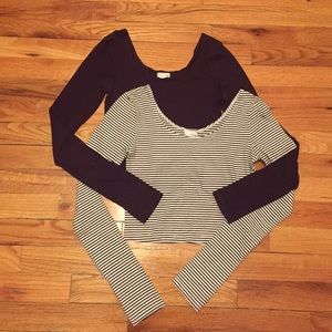 Scoop Neck Long Sleeve Crop Top