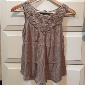 Brown flowy tanktop