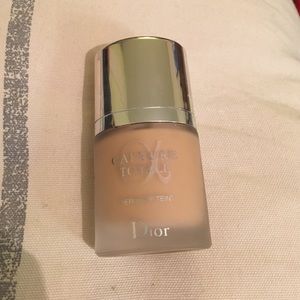 USED Dior Capture Totale serum foundation 020