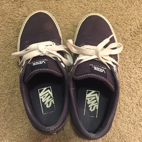 Vans classic sneakers. - Picture 1 of 3