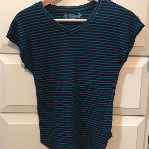 Striped blue v-neck