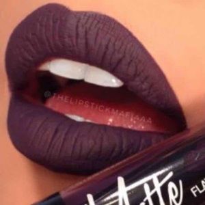 L.A. Girl Matte Lipgloss New Long Lasting Gloss