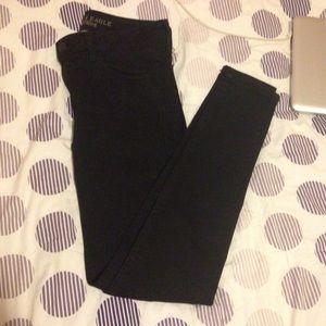 AEO black jeggings
