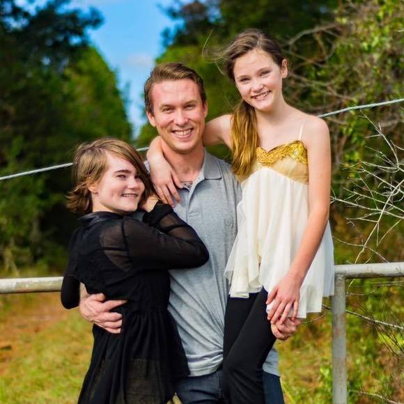 Meet your Posher, Alicia - Picture 1 of 1