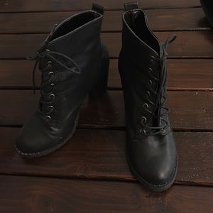Laced heeled booties