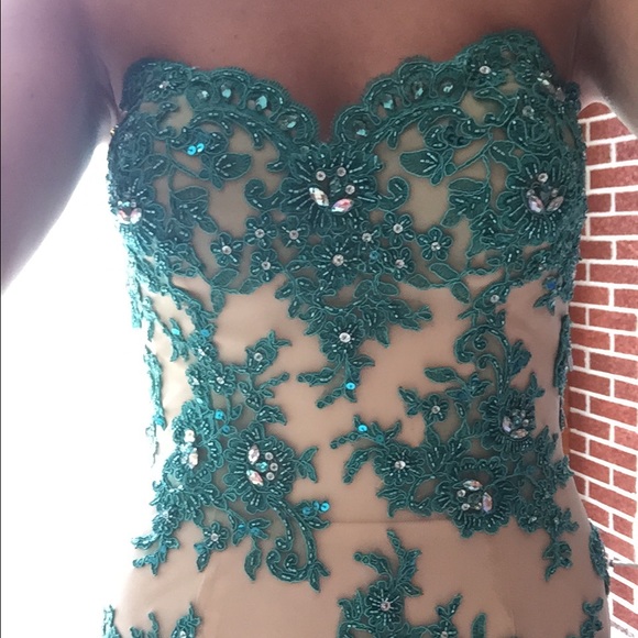 Prom dress. Nude and turquoise - Picture 3 of 4