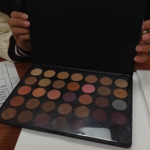 Meet your Posher, Karla